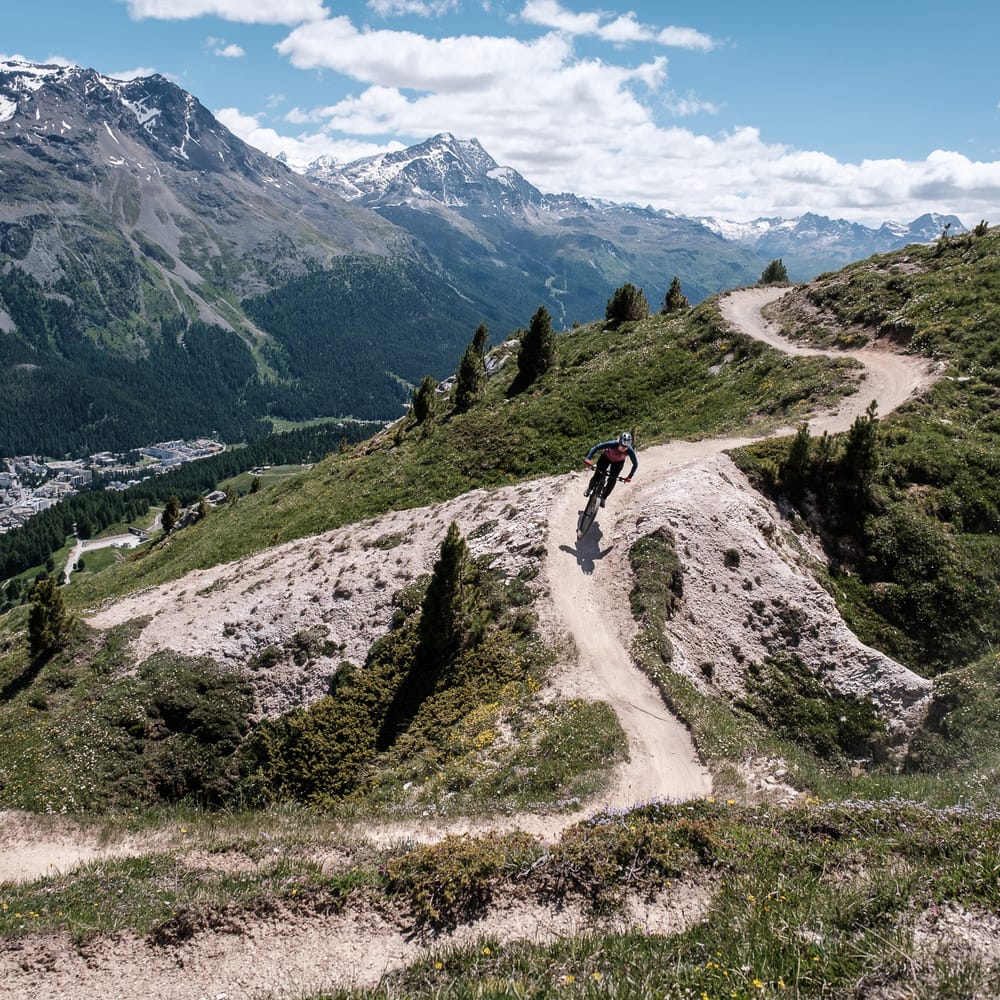 Mountainbike im Engadin