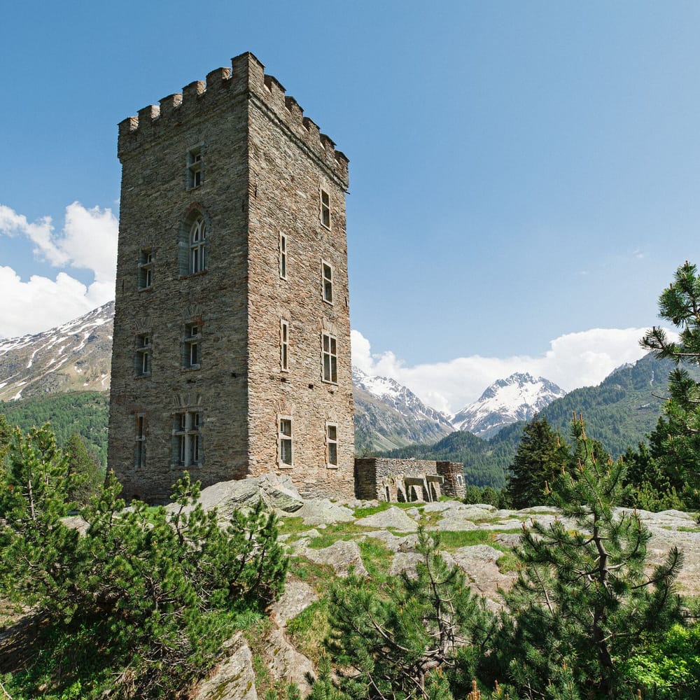 Maloja Tourist Information